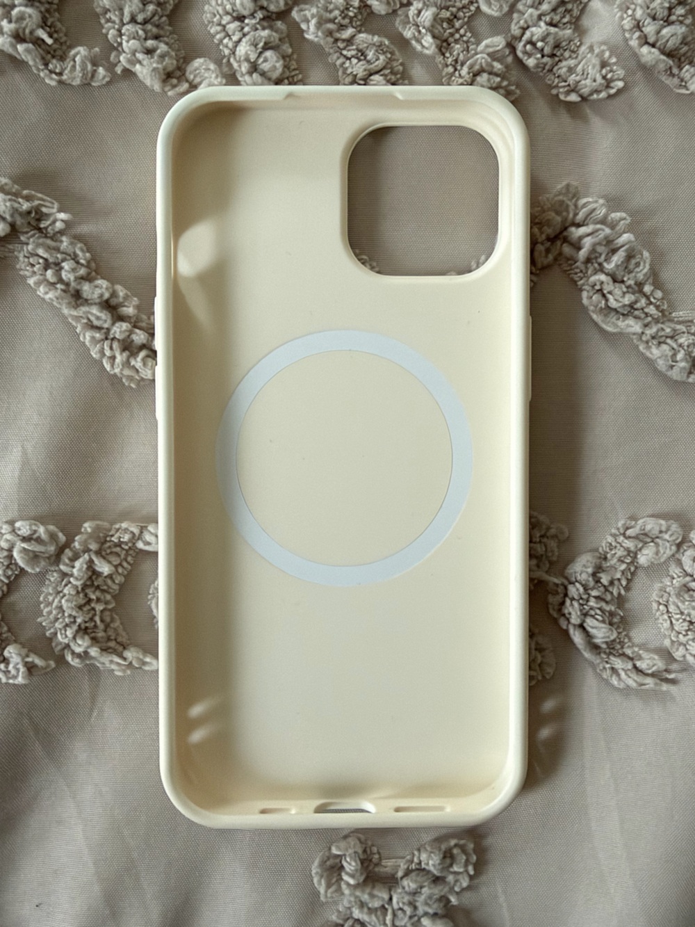 Otterbox Silicone MagSafe iPhone 13 Case